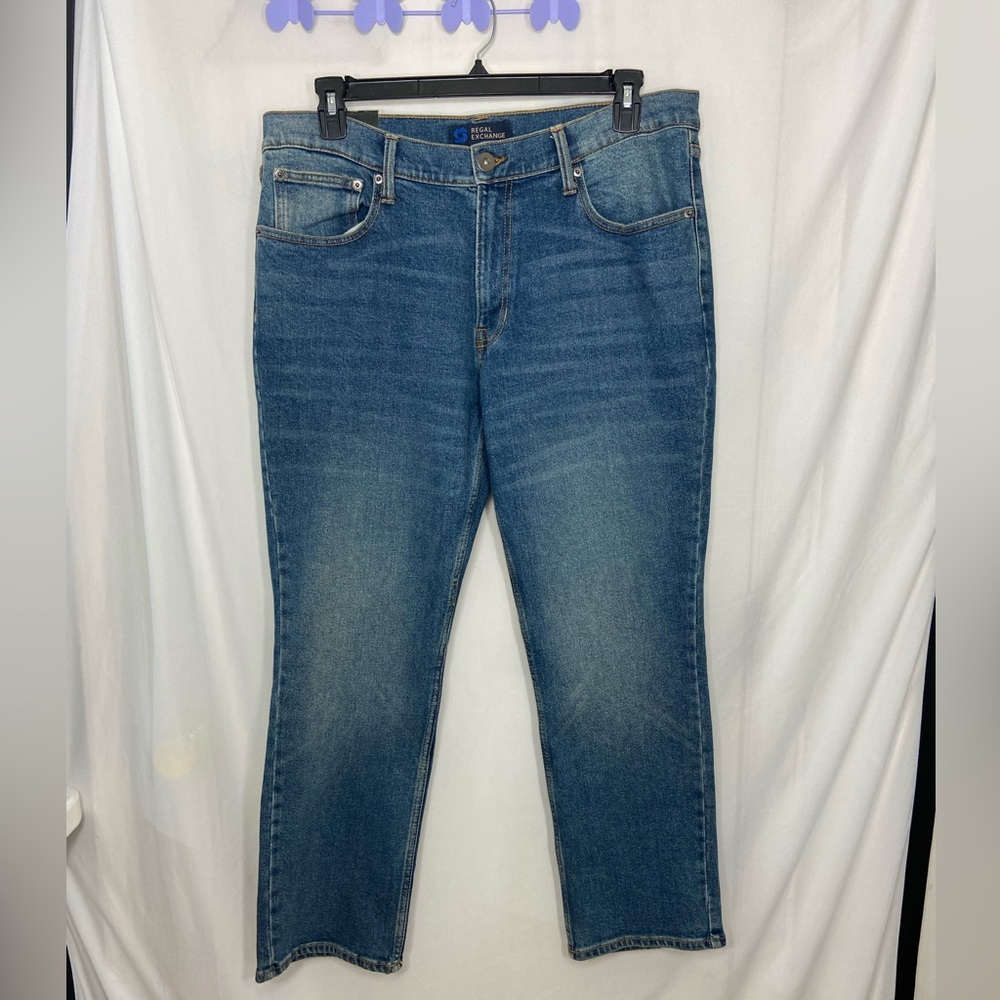 NEW Regal Exchange men’s blue medium wash denim flex athletic fit‎ stretch jeans